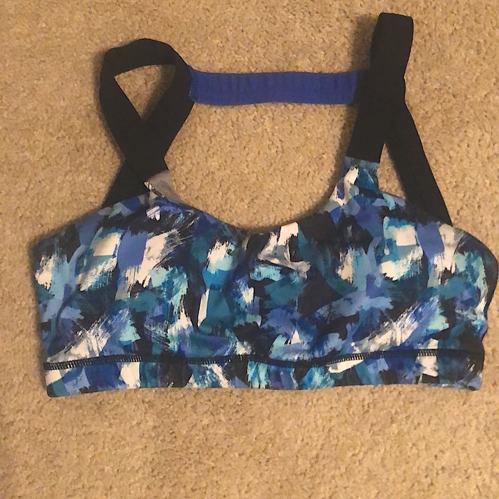 Born primative bra